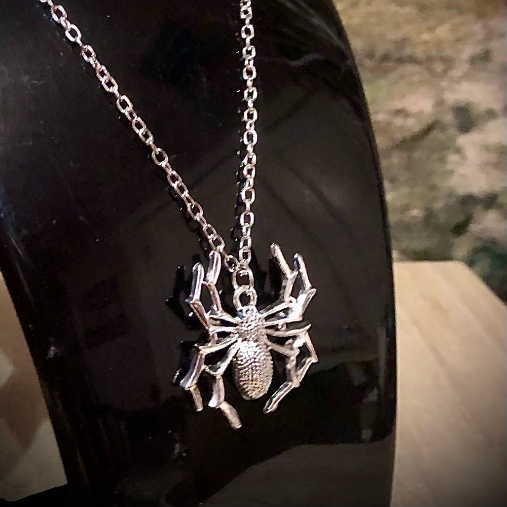 Gothic Dark Spider Pendant Necklace - Men's Punk Jewelry